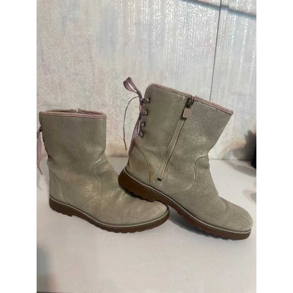 UGG Gita Metallic Grey Suede Ribbon Back Zip Boots 1019513K Kids 6 Womens 7.5-8